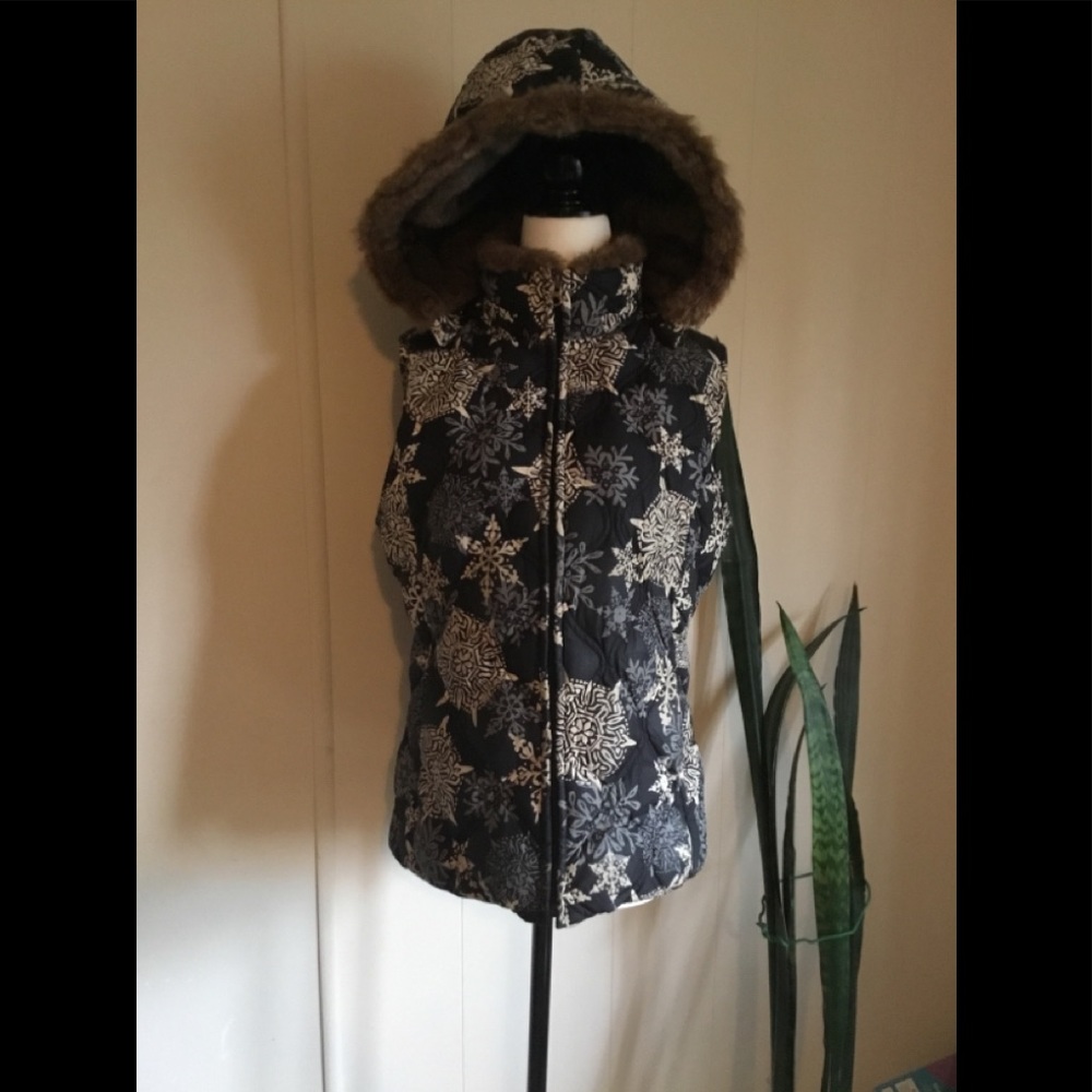 Eddie Bauer Down Vest - Picture 2 of 4